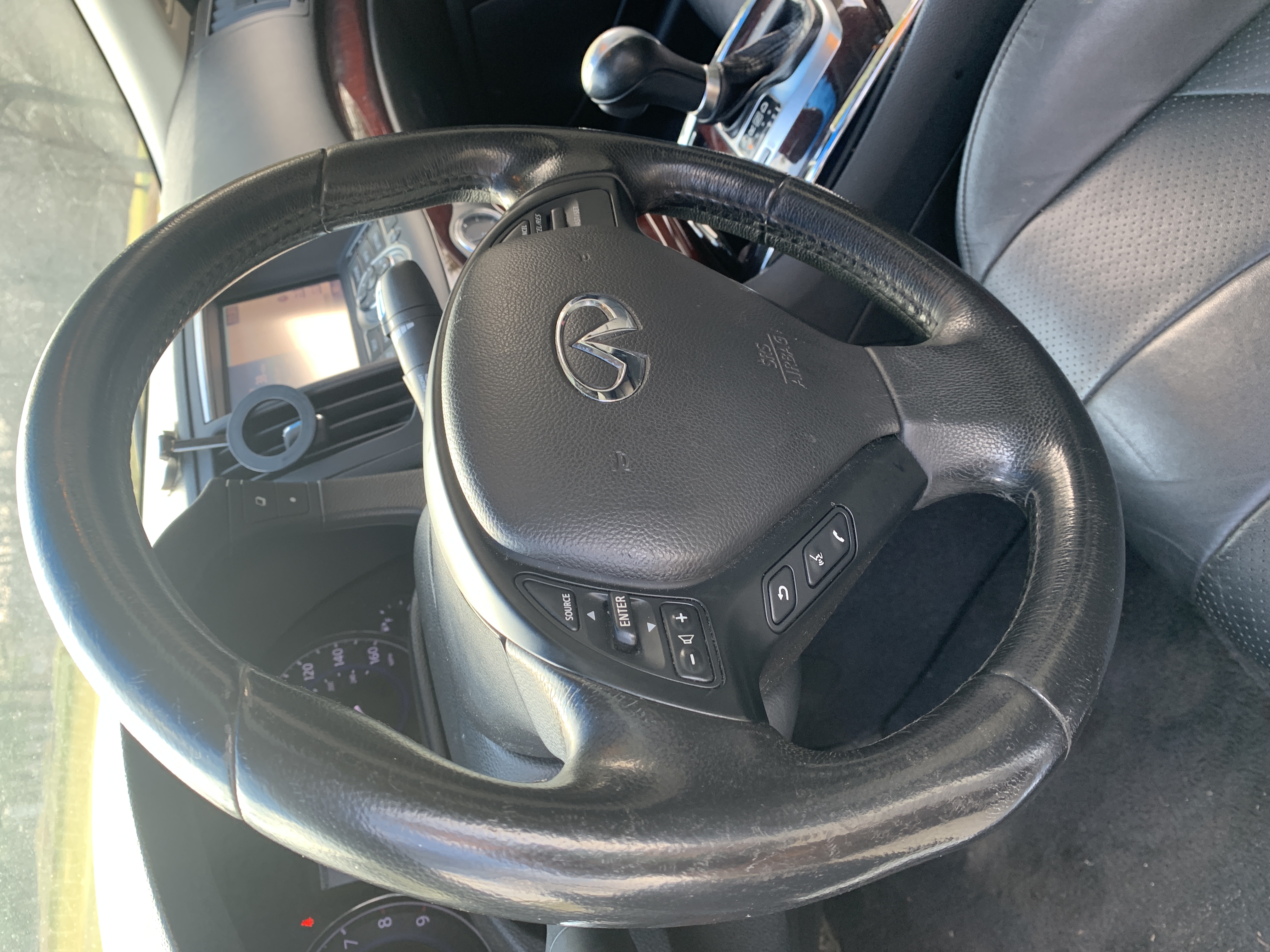 2014 Infiniti Coupe Q60 3.7 AWD 133K 330HP LOADED Excellent Condition SPORT TRIM -  Modern Tech - Serious VQ Power — photo 41